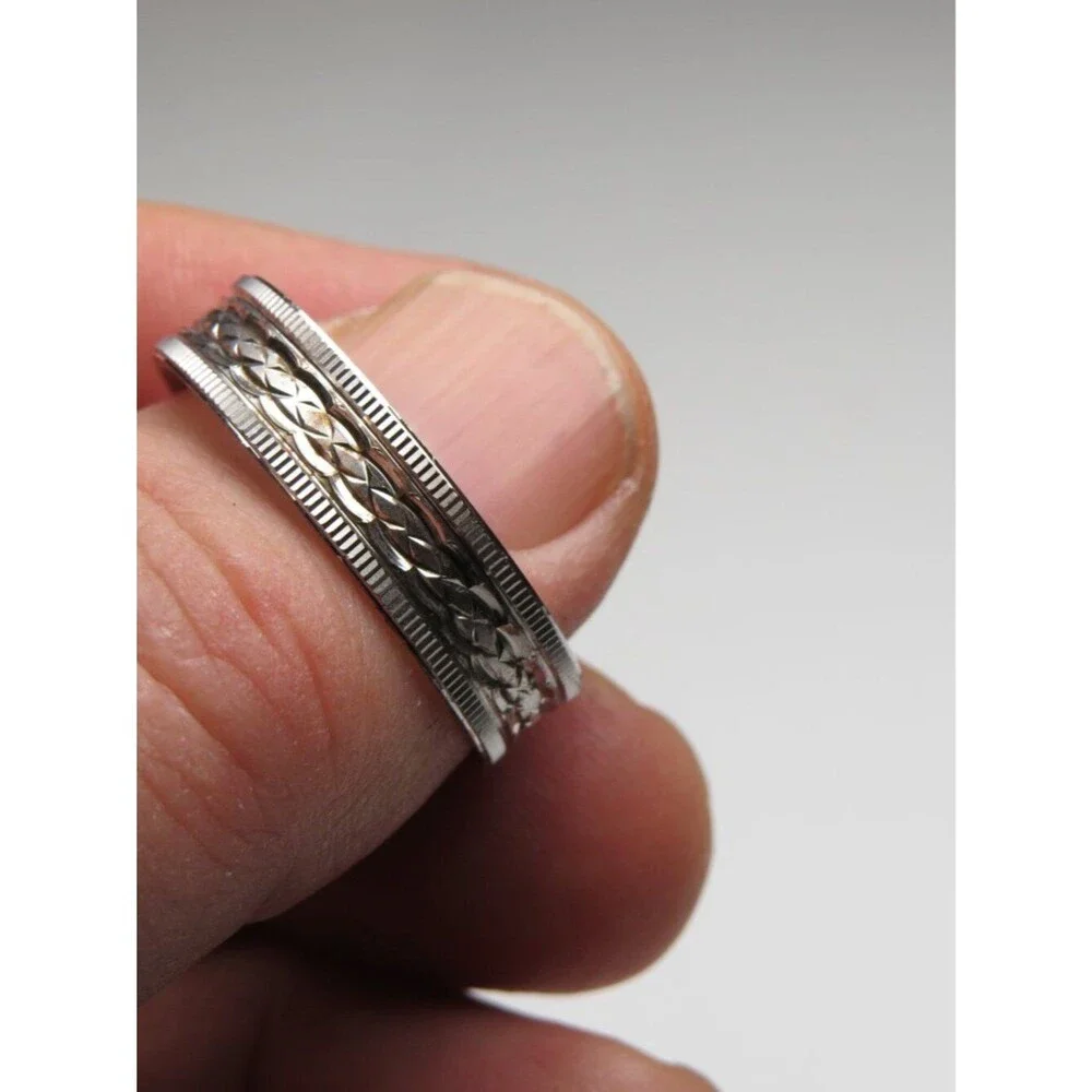 *925 Sterling Silver Diamond Band